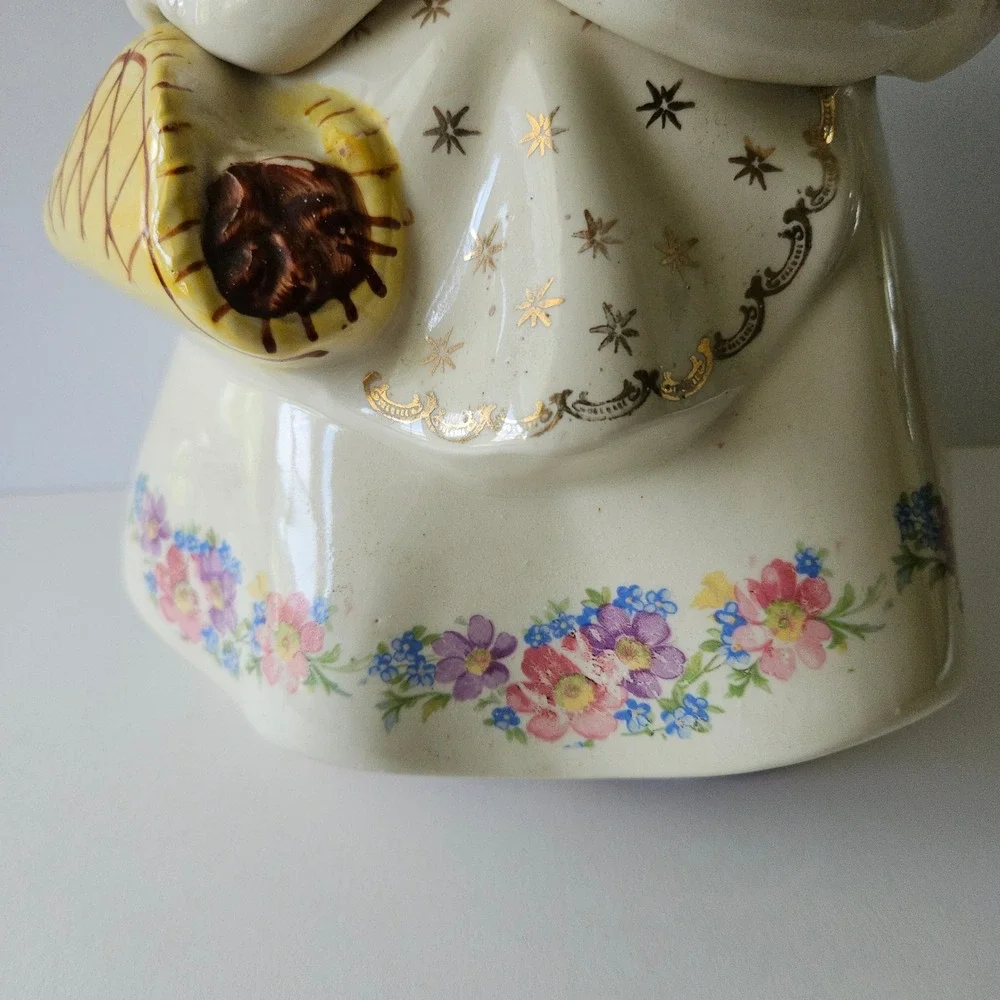 Hull Pottery Little Red Riding Hood Cookie Jar Porcelain *BROKEN*REPAIRED*READ*